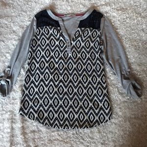 Blue white& grey 3/4 sleeve shirt